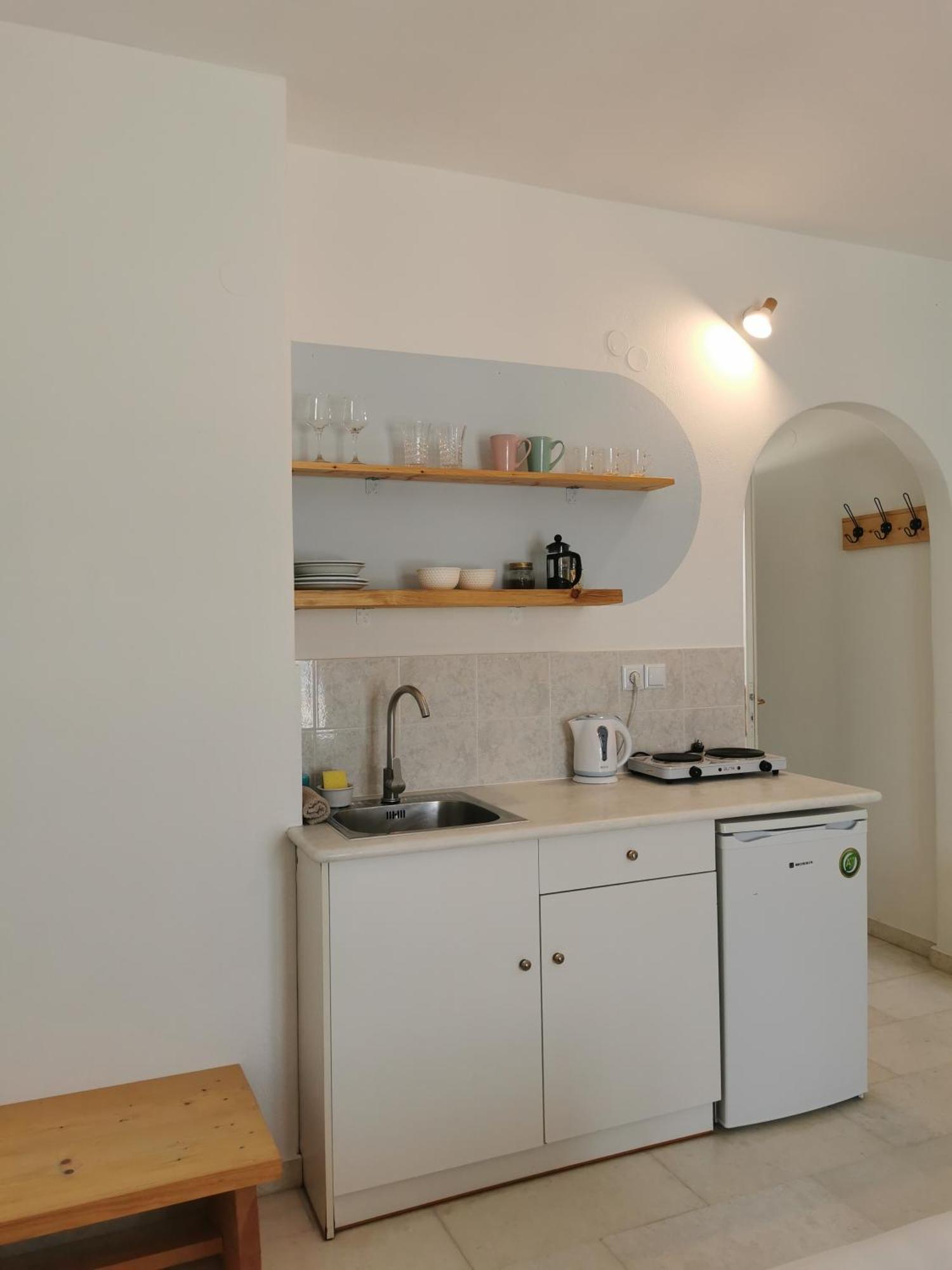 Kr Apartments Алики Экстерьер фото